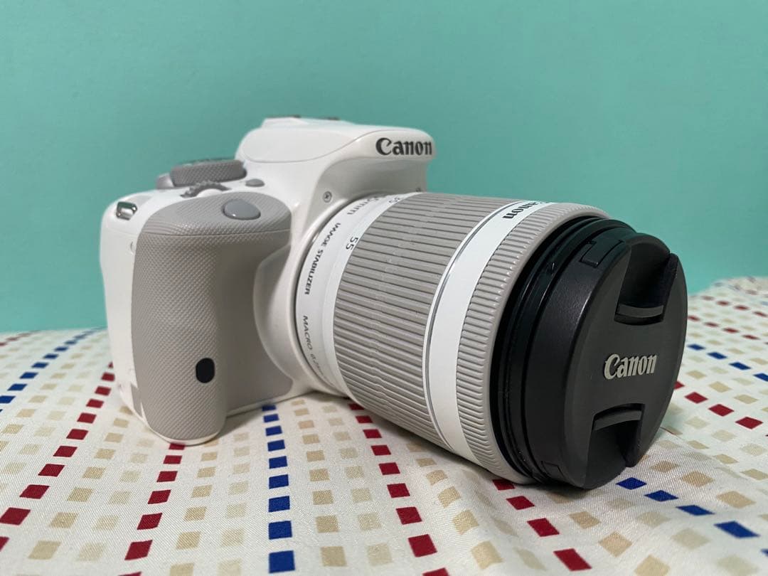 デジタルカメラ EOS KISS X7