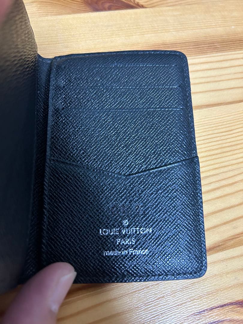 Louis Vuitton／ルイヴィトン　グラフィット 名刺入れ