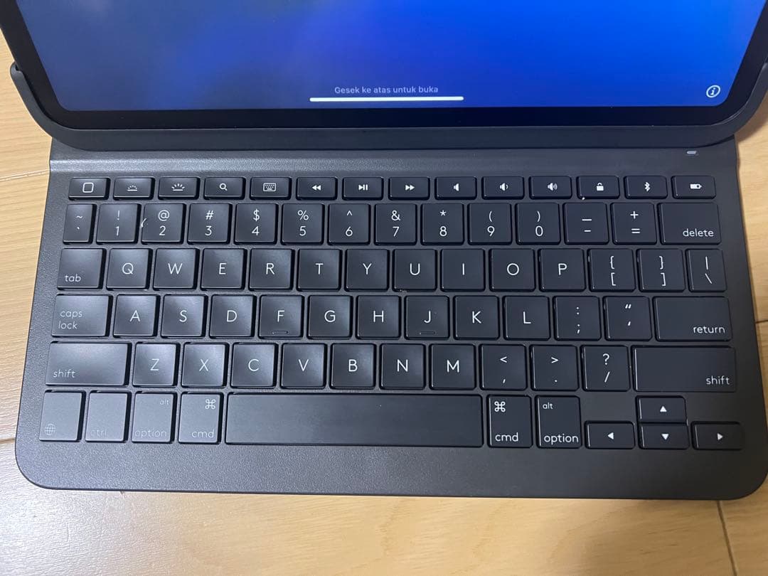 iPad Pro (第3世代) 11インチ 256GB ペン キーボードカバー