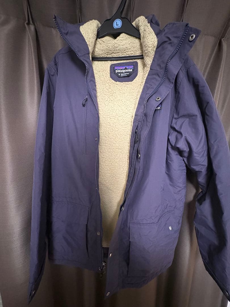 patagonia パタゴニア　イスマスパーカー　ネイビー