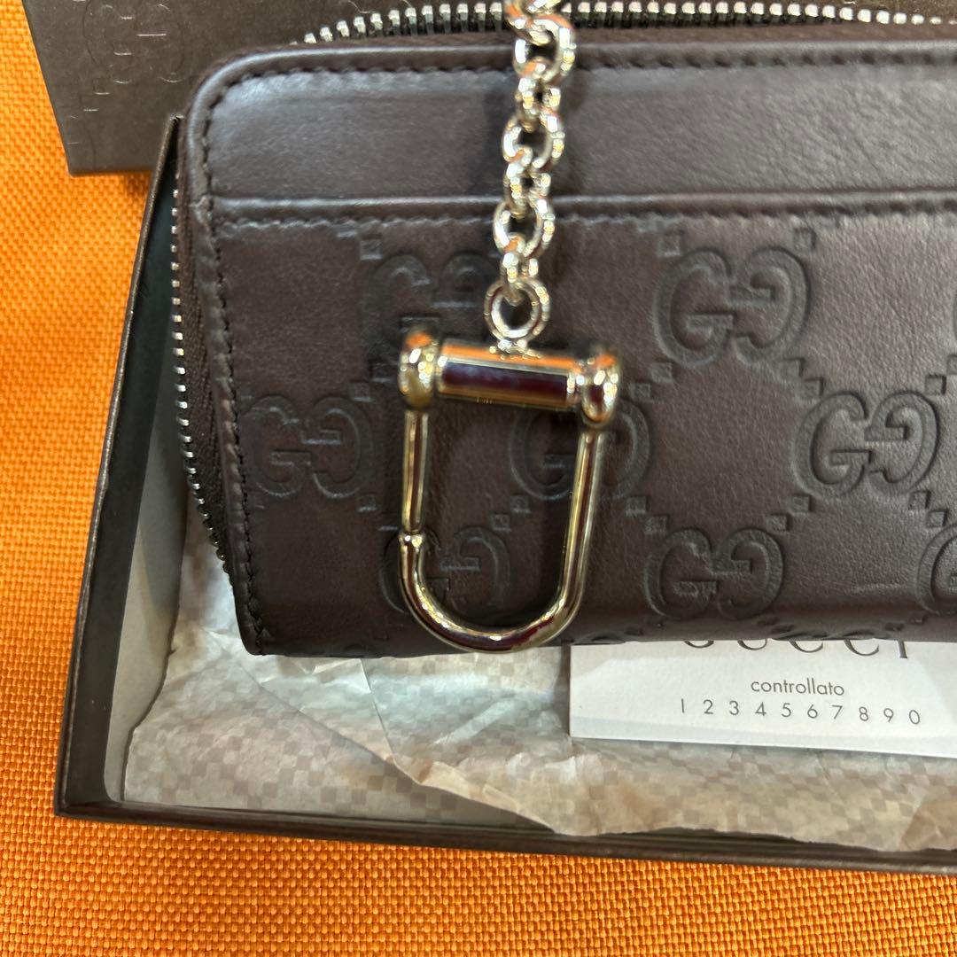 GUCCI GGパターン ケース ブラウン　キーホルダー付き　未使用