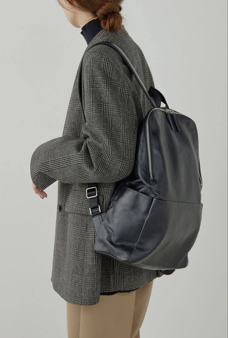 GALLARDAGALANTE ガリャルダガランテ レザーリュック 黒　A4可