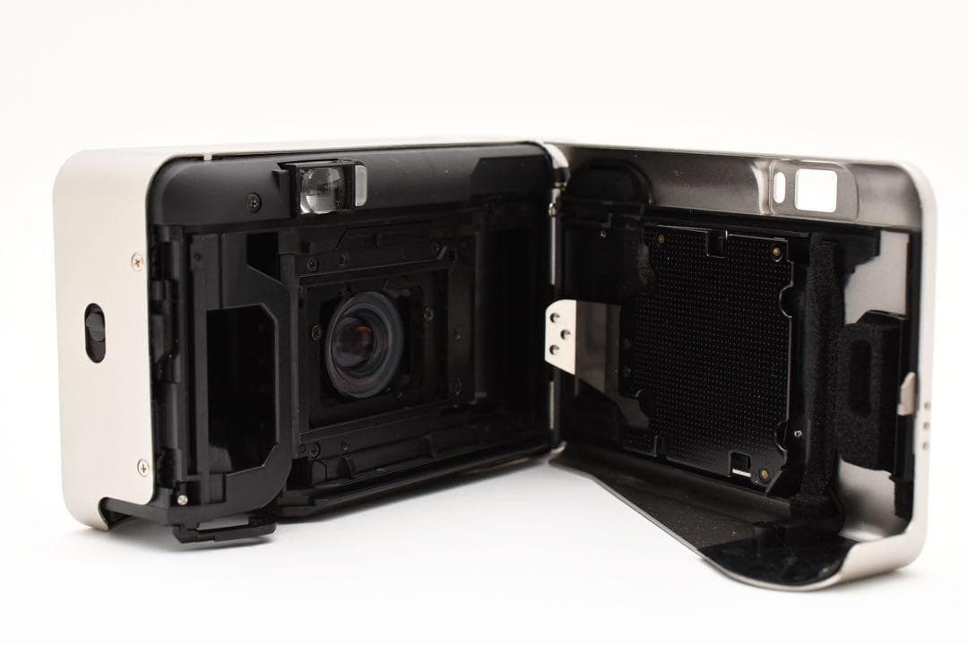 【美品】フジフイルム FUJIFILM TIARA ZOOM SUPER