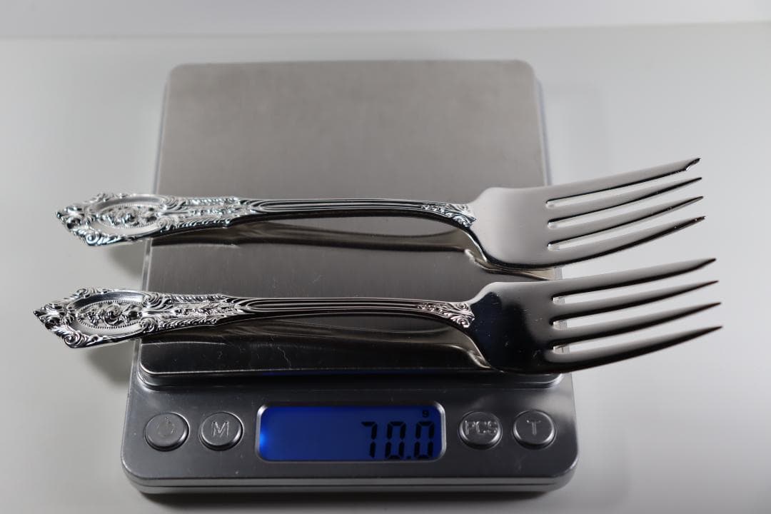 アメリカ■ウォレス■デザートフォーク２本組■とても優雅なローズポイント・パターン