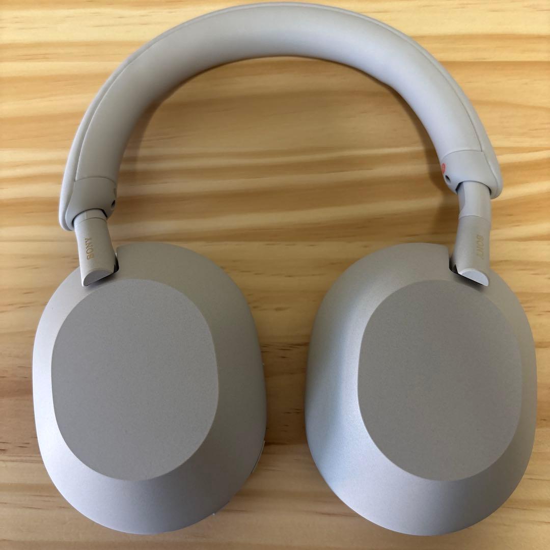 ソニー WH-1000XM5 プラチナシルバー