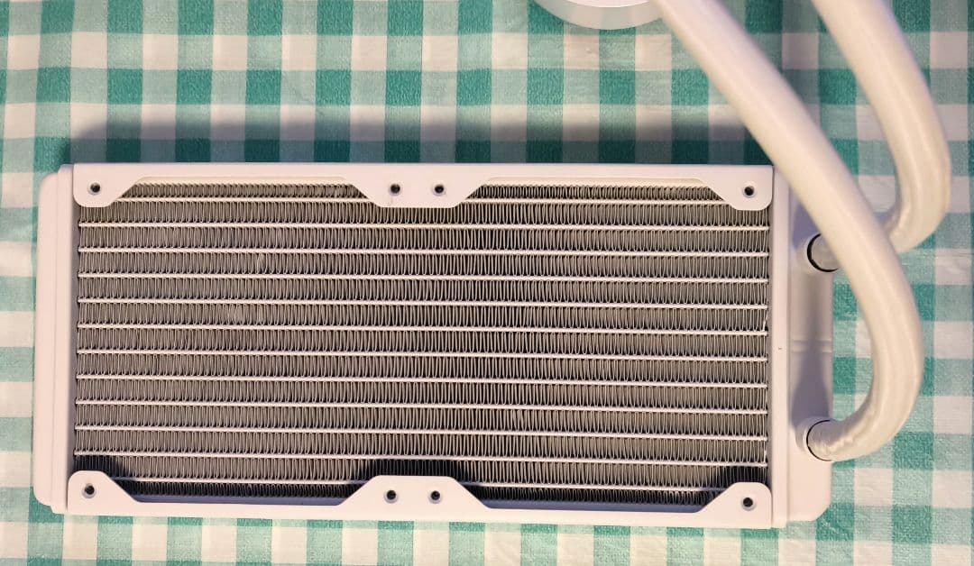 【ジャンク】NZXT KRAKEN ELITE 240 RGB。