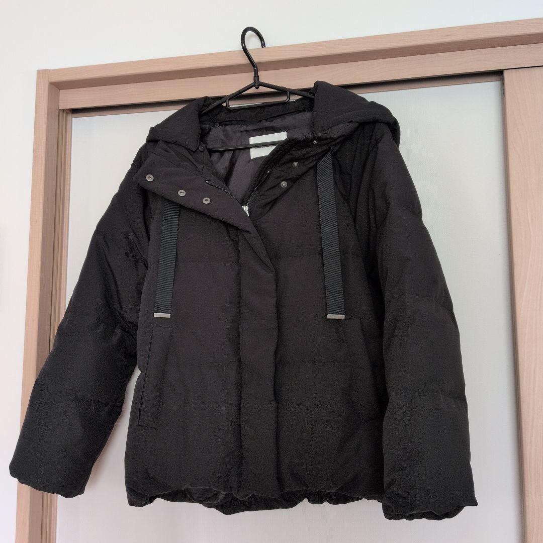 新品未使用 　クチュールブローチ【冬の名品・撥水】愛されダウン　黒　М