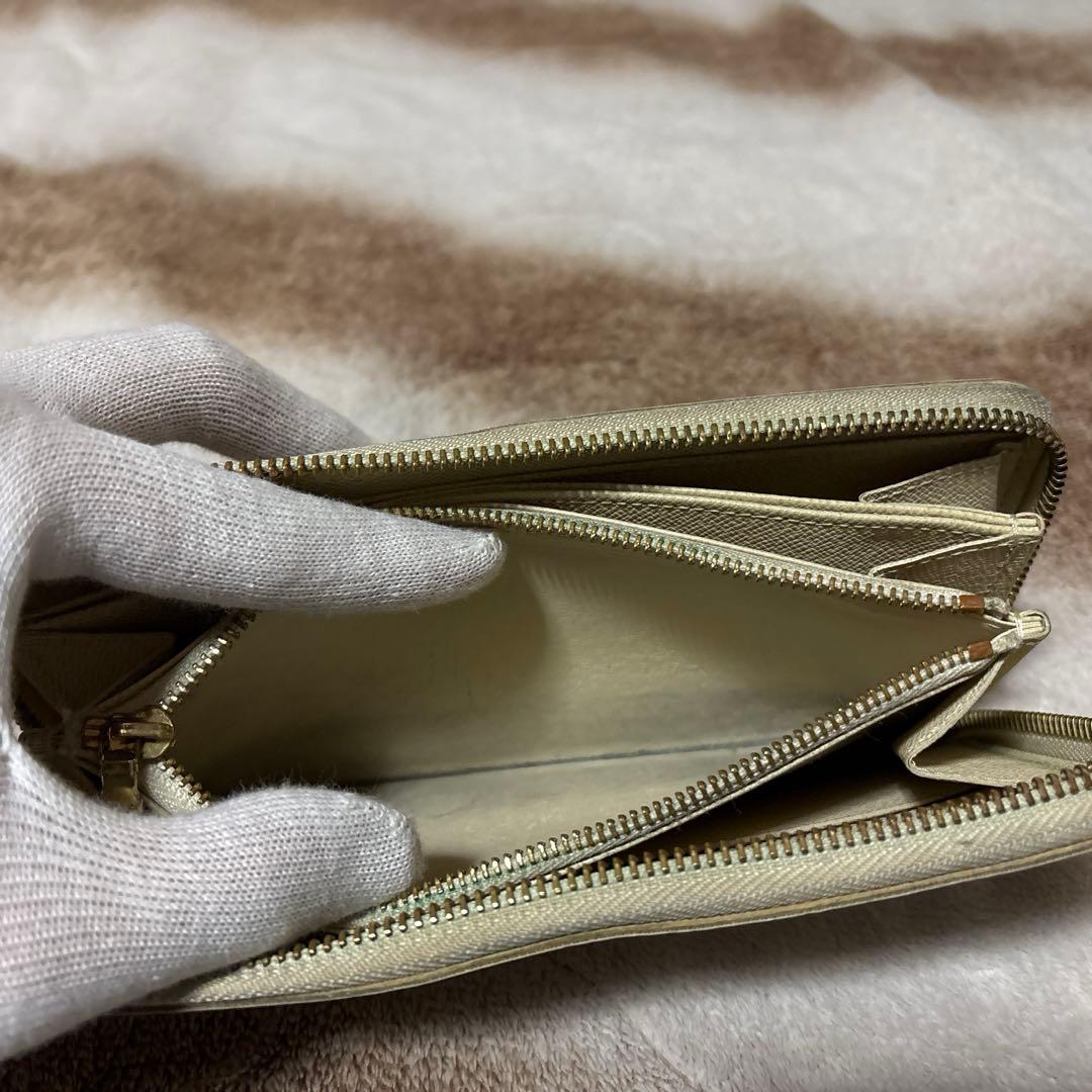 【pom ppp ページ】LOUIS VUITTON ダミエ ホワイト