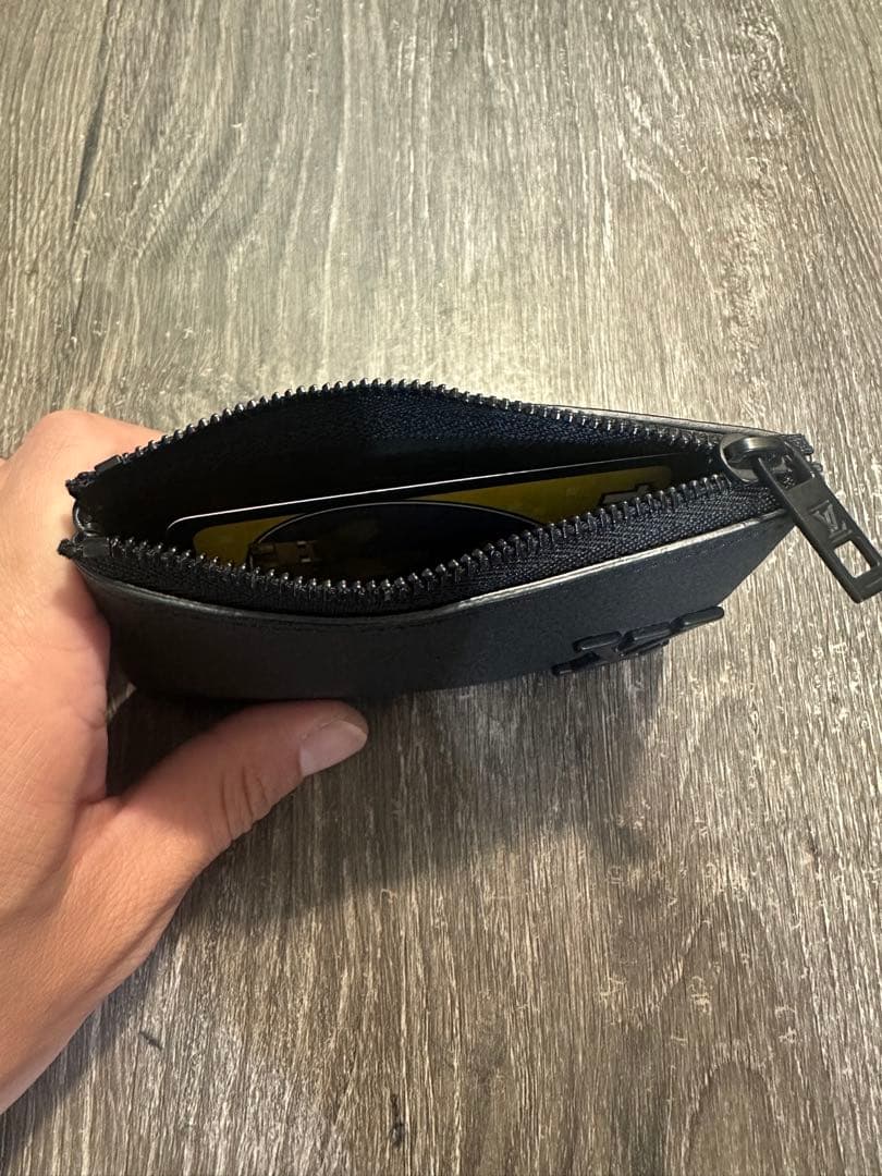 ヴィトン　ケース