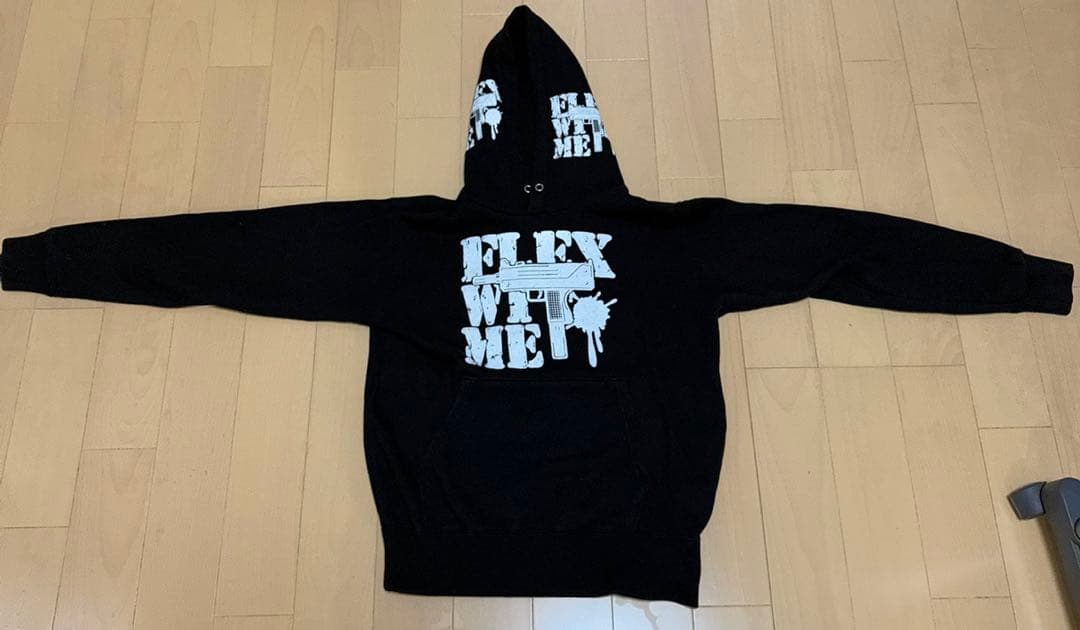 Flexwitme黒パーカー