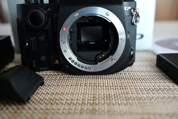 PENTAX KP デジタル一眼レフ 本体