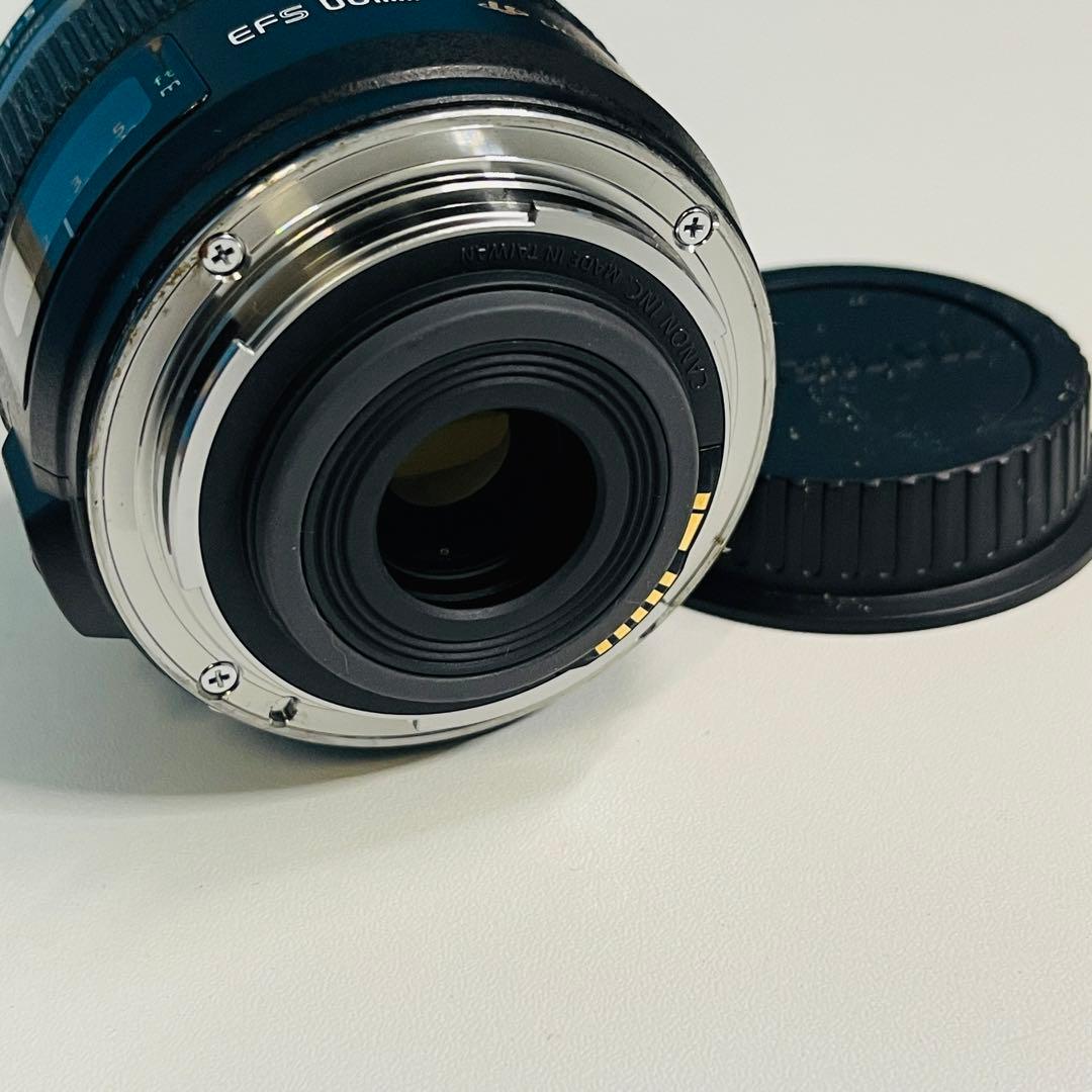 Canon EFS60mm　レンズf/2.8 Macro USM