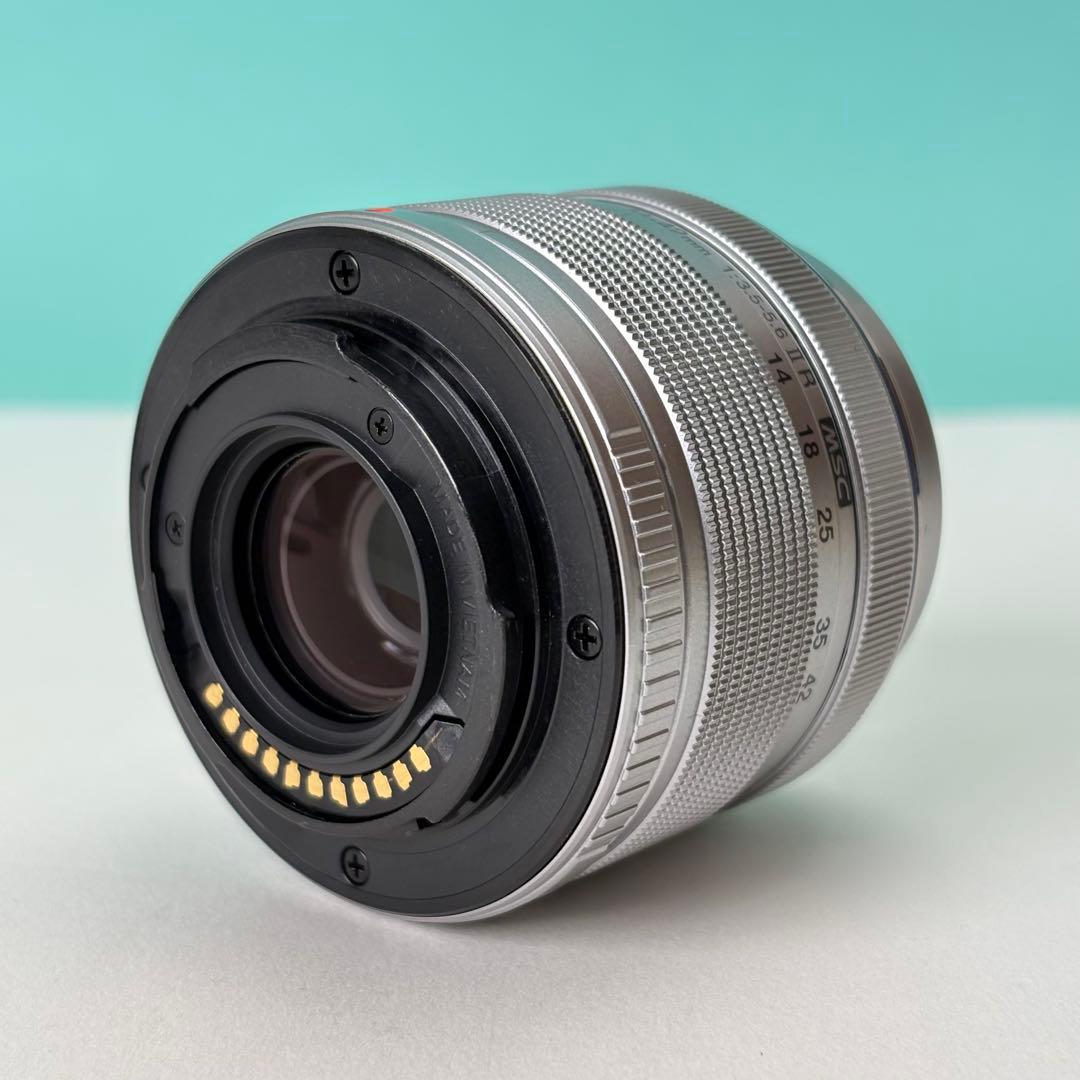 オリンパス 標準ズーム M.ZUIKO 14-42mm 3.5-5.6 II R