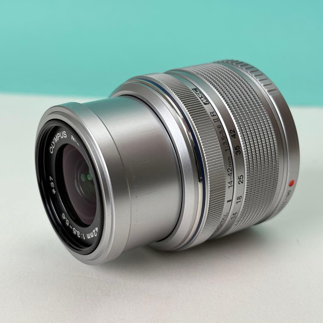 オリンパス 標準ズーム M.ZUIKO 14-42mm 3.5-5.6 II R