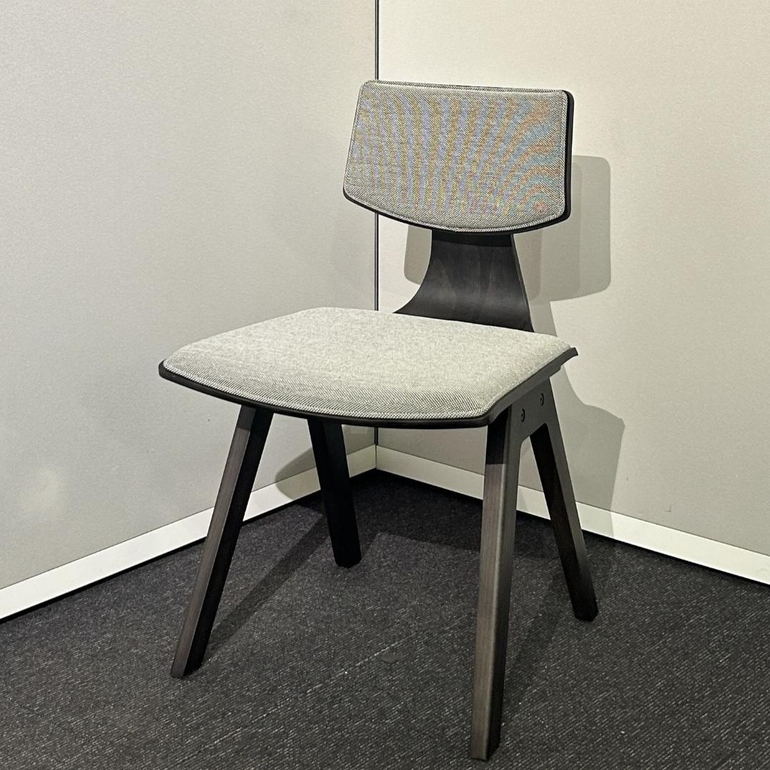 【展示品・2024年製】内田洋行 エルマー チェア クッション グレイ ブラック