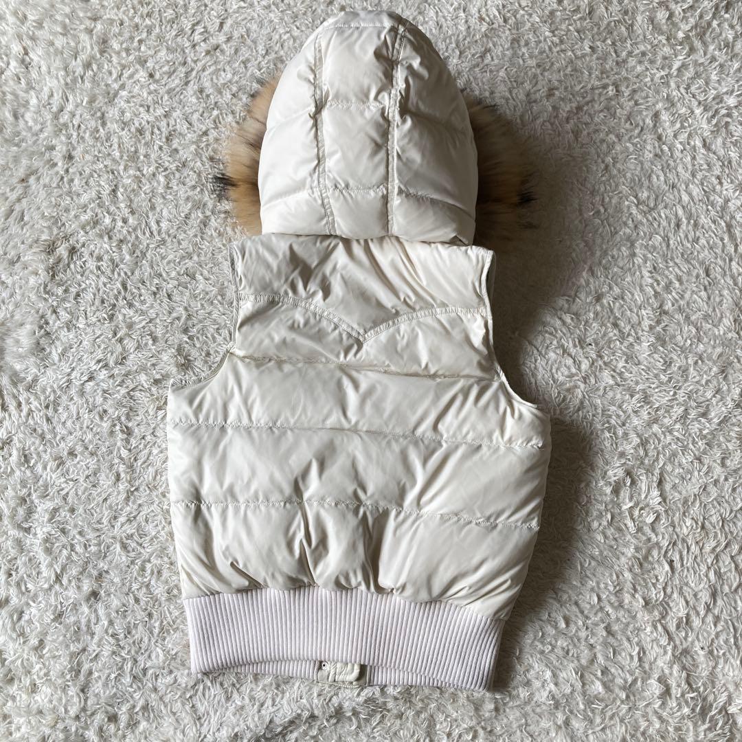 バーバリーブルーレーベル　ダウンベスト　ノバチェック ラクーンファー　M白