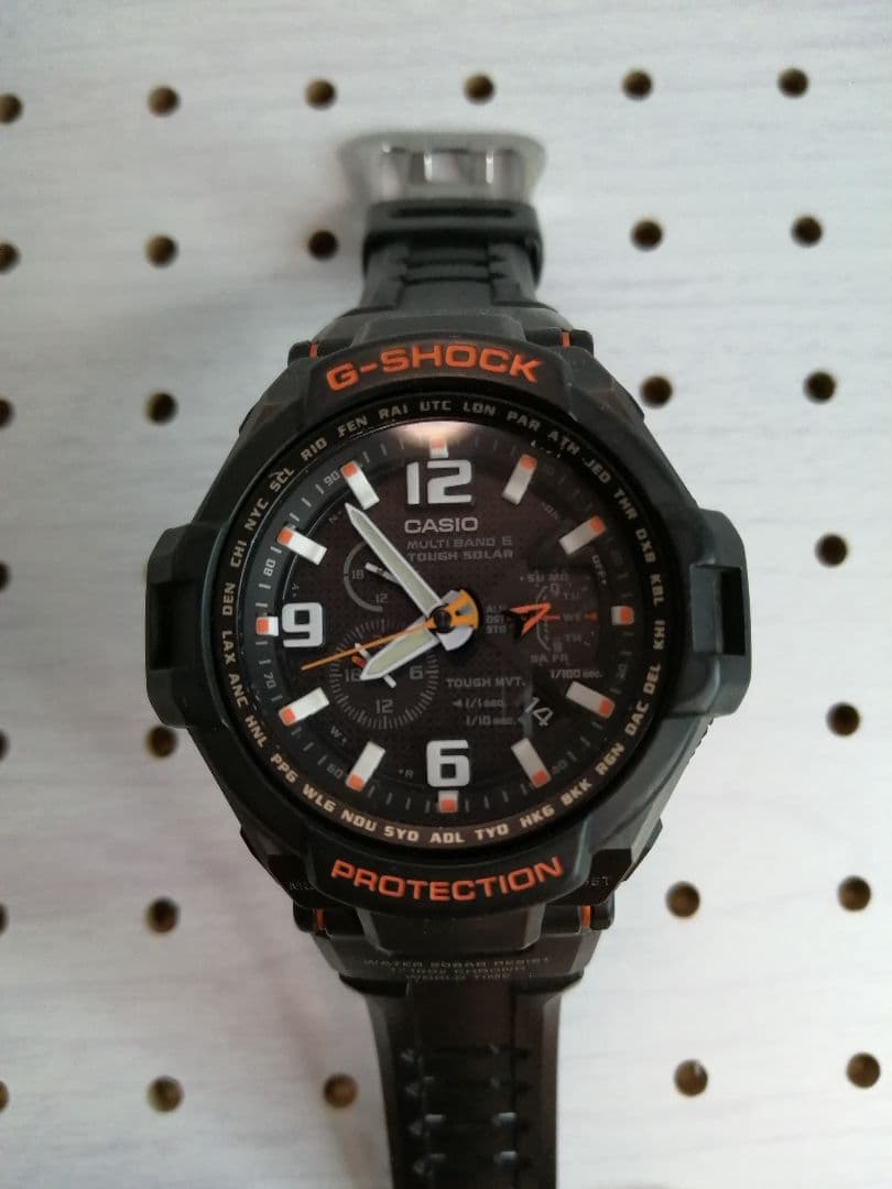 カシオ g-shock GW-4000 洗浄済　美品　取説付き