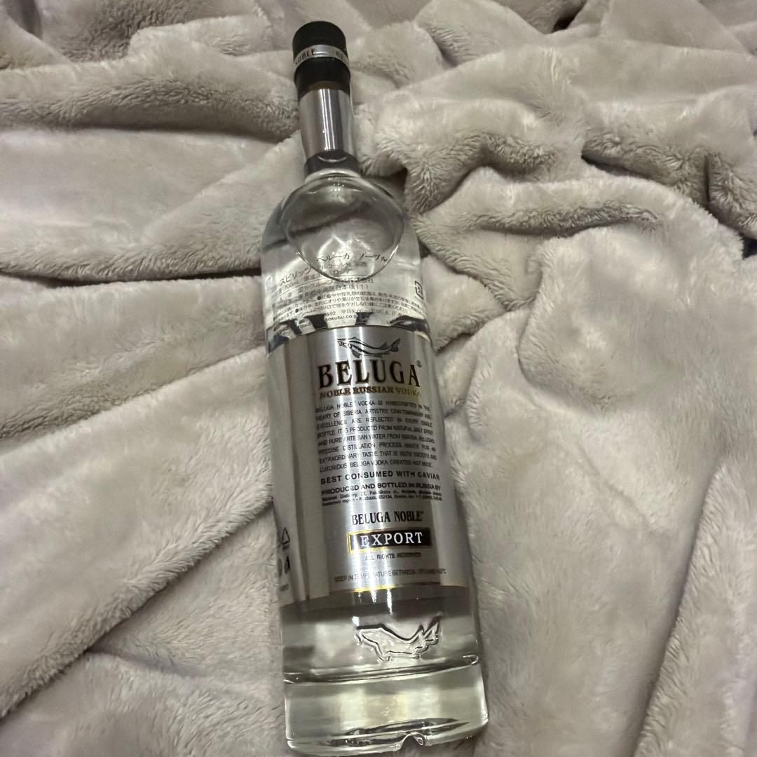 BELUGA ウォッカ 700ml 40%【2本セット】