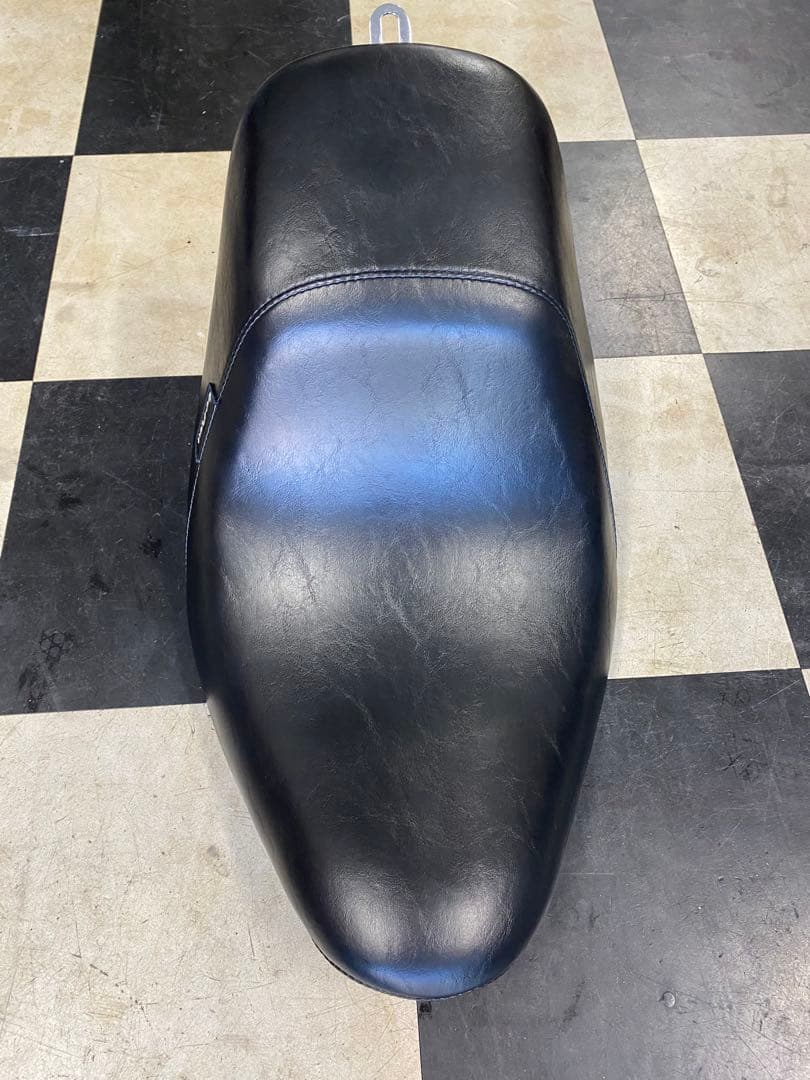 ハーレー　le pera シート　ソフテイル　fxst flst ツインカム