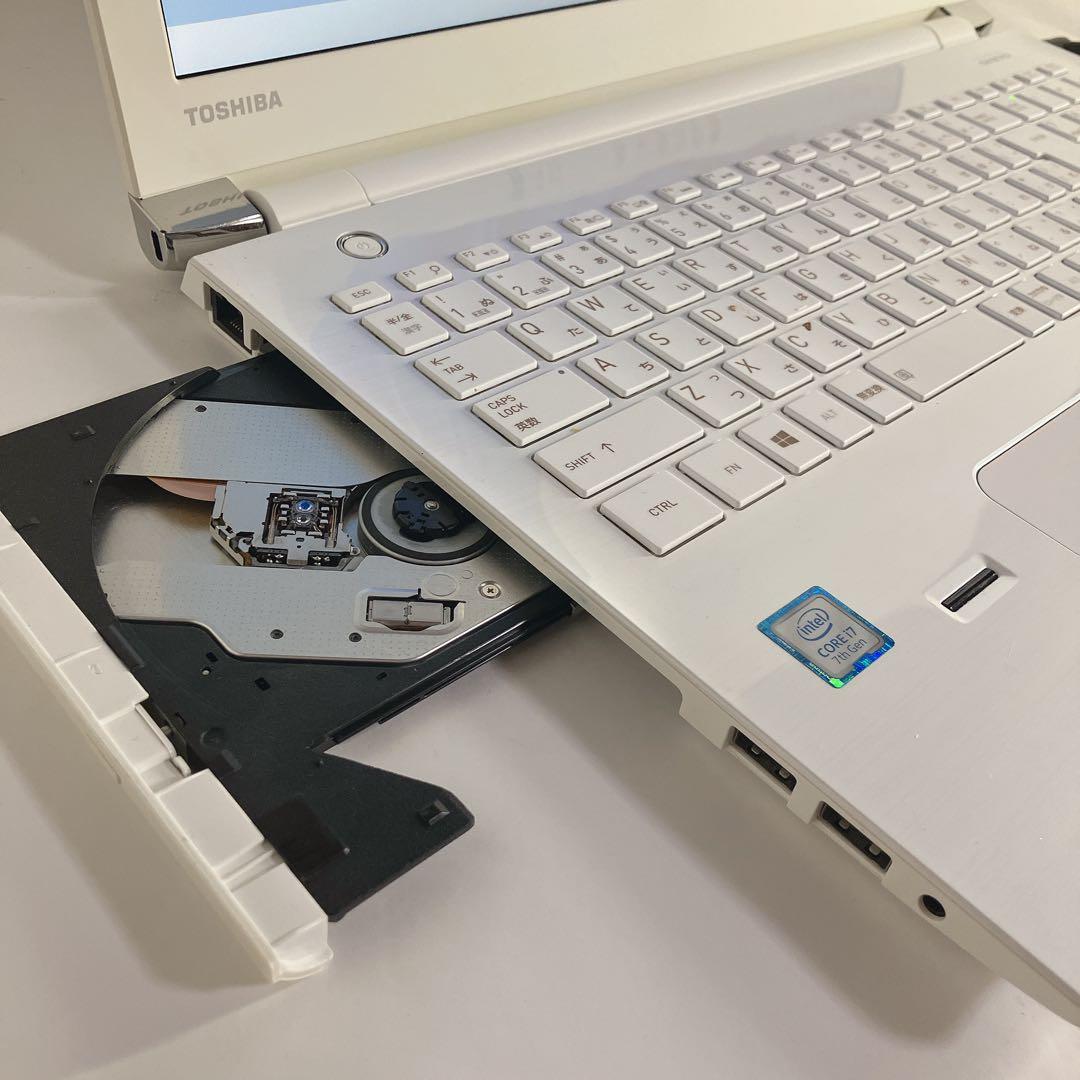 【7世代i7×SSD500GB 】ダイナブックWin11 カメラDVD搭載