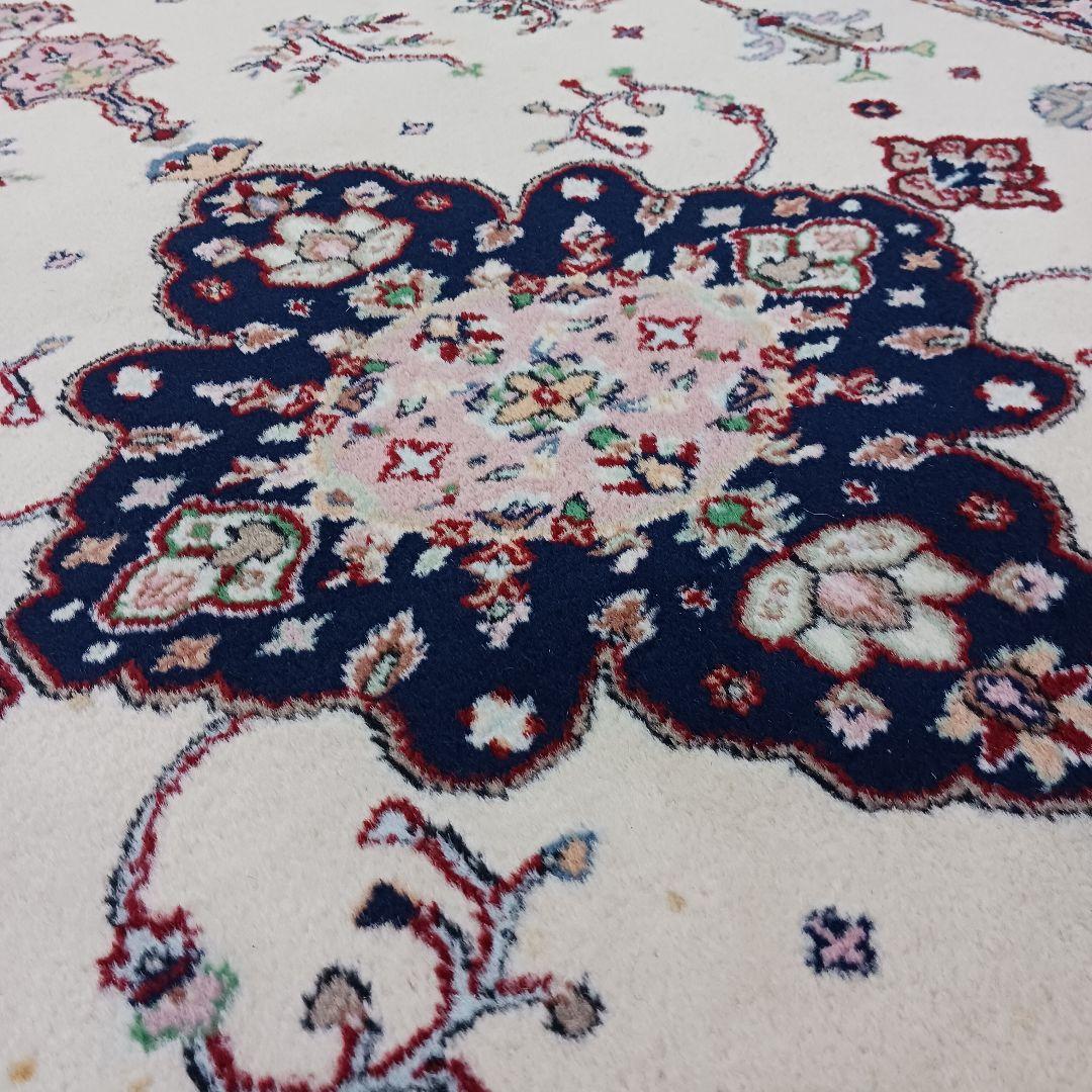 Y3059 パキスタン絨毯 182×125㎝ ウール 手織り トライバルラグ