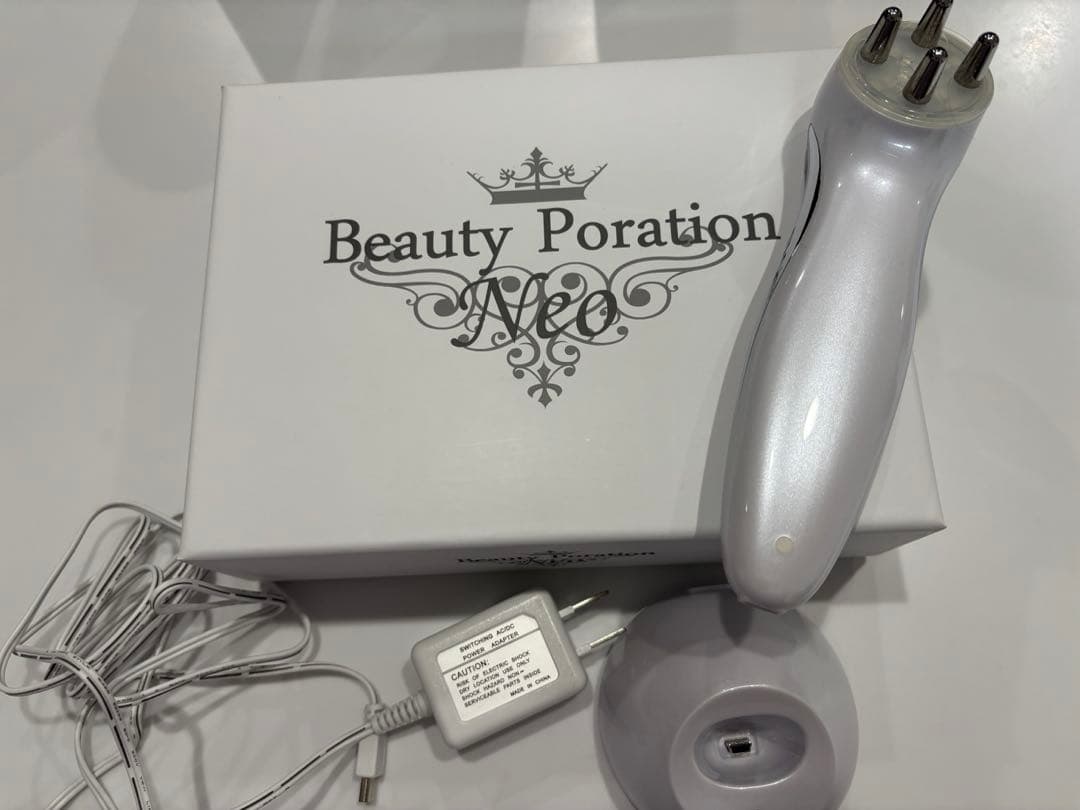 値下げしました　中古品　Beauty Protagonist NEO 美顔器