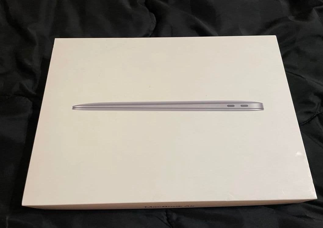 【ジャンク】オマケ付　液晶割れ MacBook Air 13インチ 2020