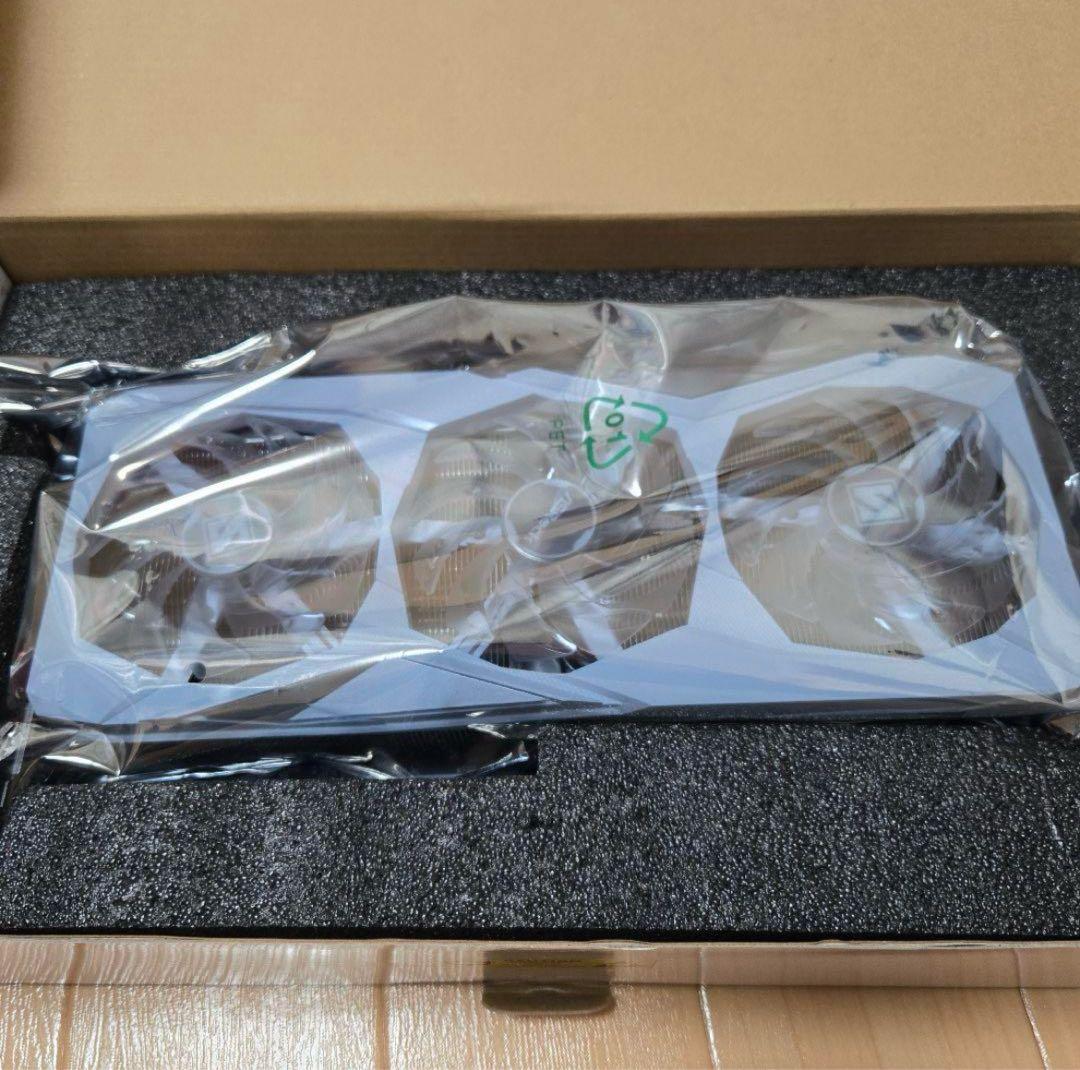 グラフィックボード・グラボ・ビデオカード ASRock Radeon RX 7800 XT OC Edition 16GB