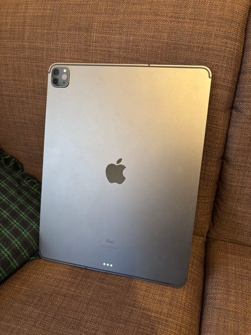 iPad Pro 12.9インチ（第4世代） Cellular 256GB