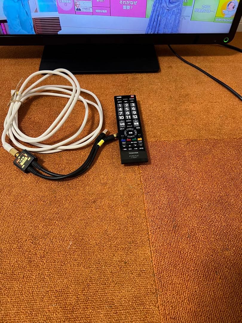 TOSHIBA 液晶テレビ 32V型 REGZAレグザ 32S8