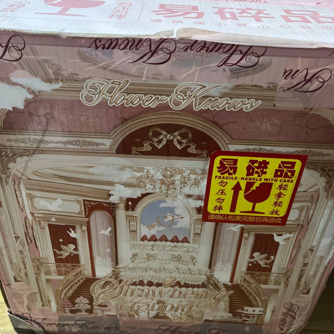 新作ボックス　フラワーノーズ　ストロベリーキューピットコレクション　ボックス