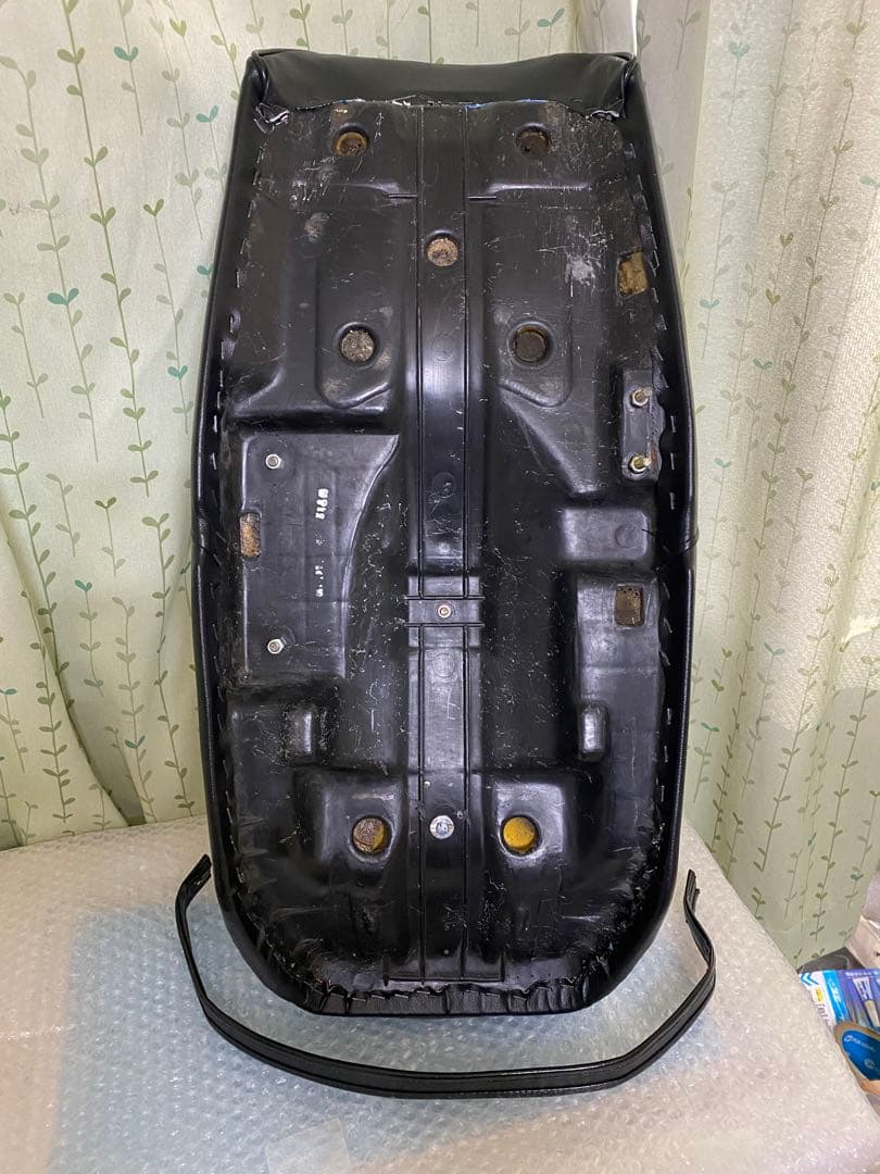 特注 激レア NEW CBX400F CBX550F 猫背 シート 高旧車 仕様