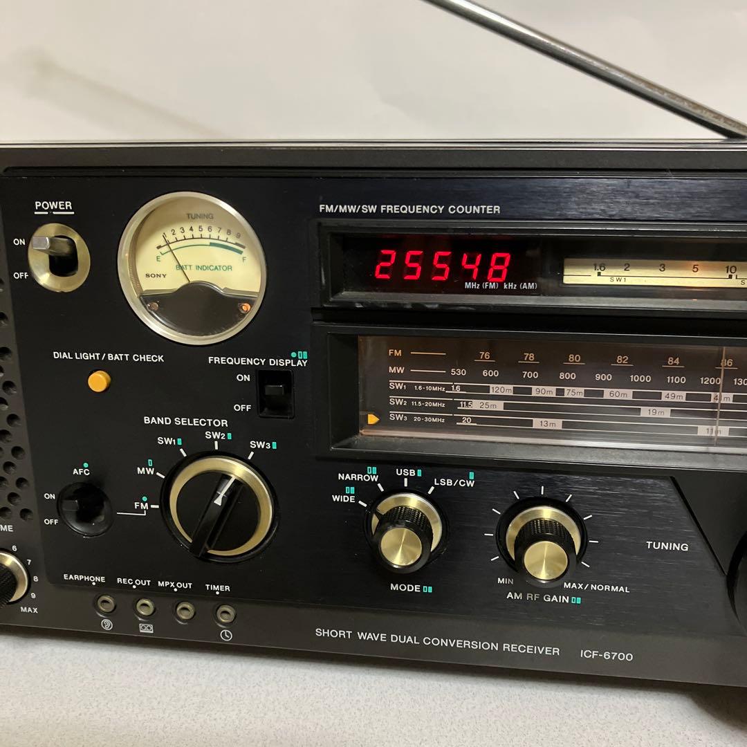 ソニーＢＣＬラジオ ＩＣＦー６７００　　　　完動品