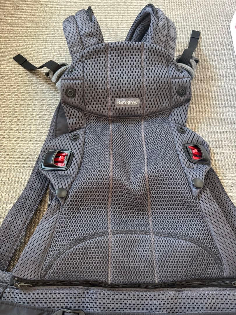 BABYBJÖRN 抱っこ紐 グレー