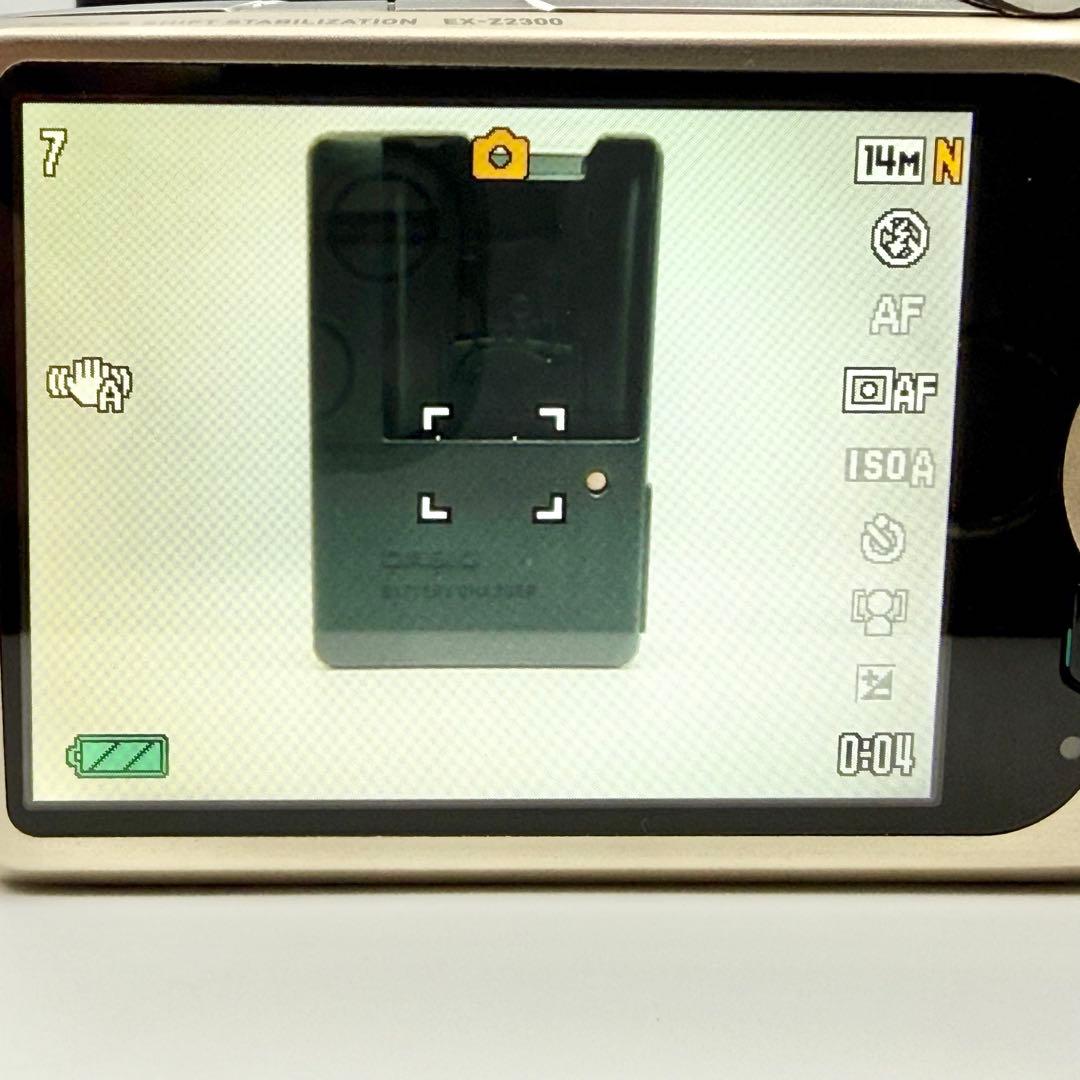 【美品】CASIO EX-Z2300 コンパクトデジタルカメラ 動作品 ゴールド