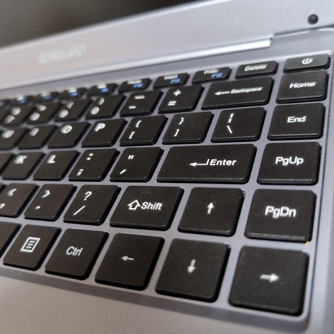 TECLAST F7PLUS 2 　8GB/256GB、14.1インチ