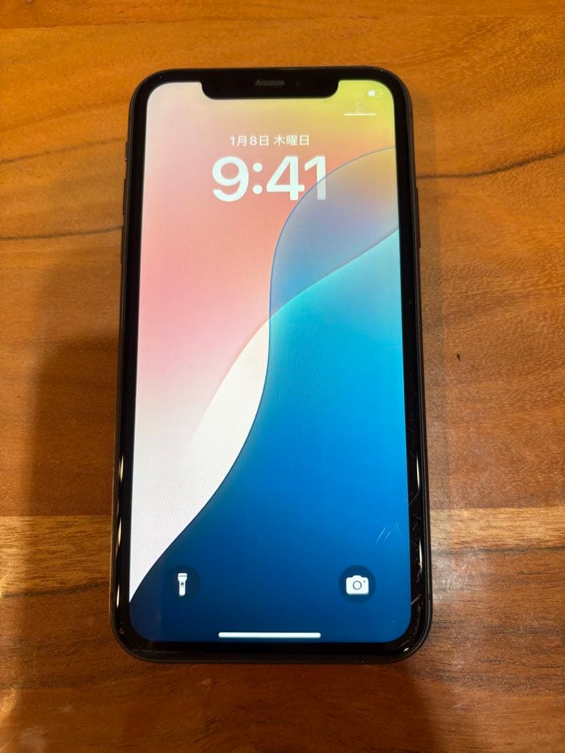 Apple iPhone 11 64GBブラック 本体