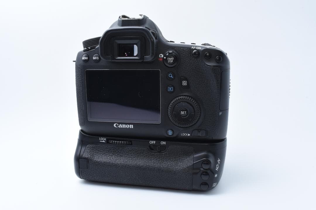 ★美品★ Canon EOS 6D ボディ