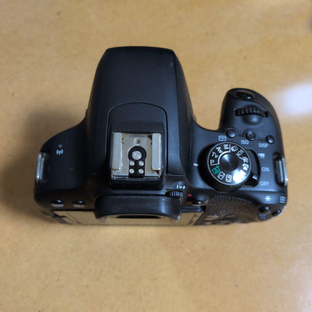 Canon EOS Kiss X9i ボディ