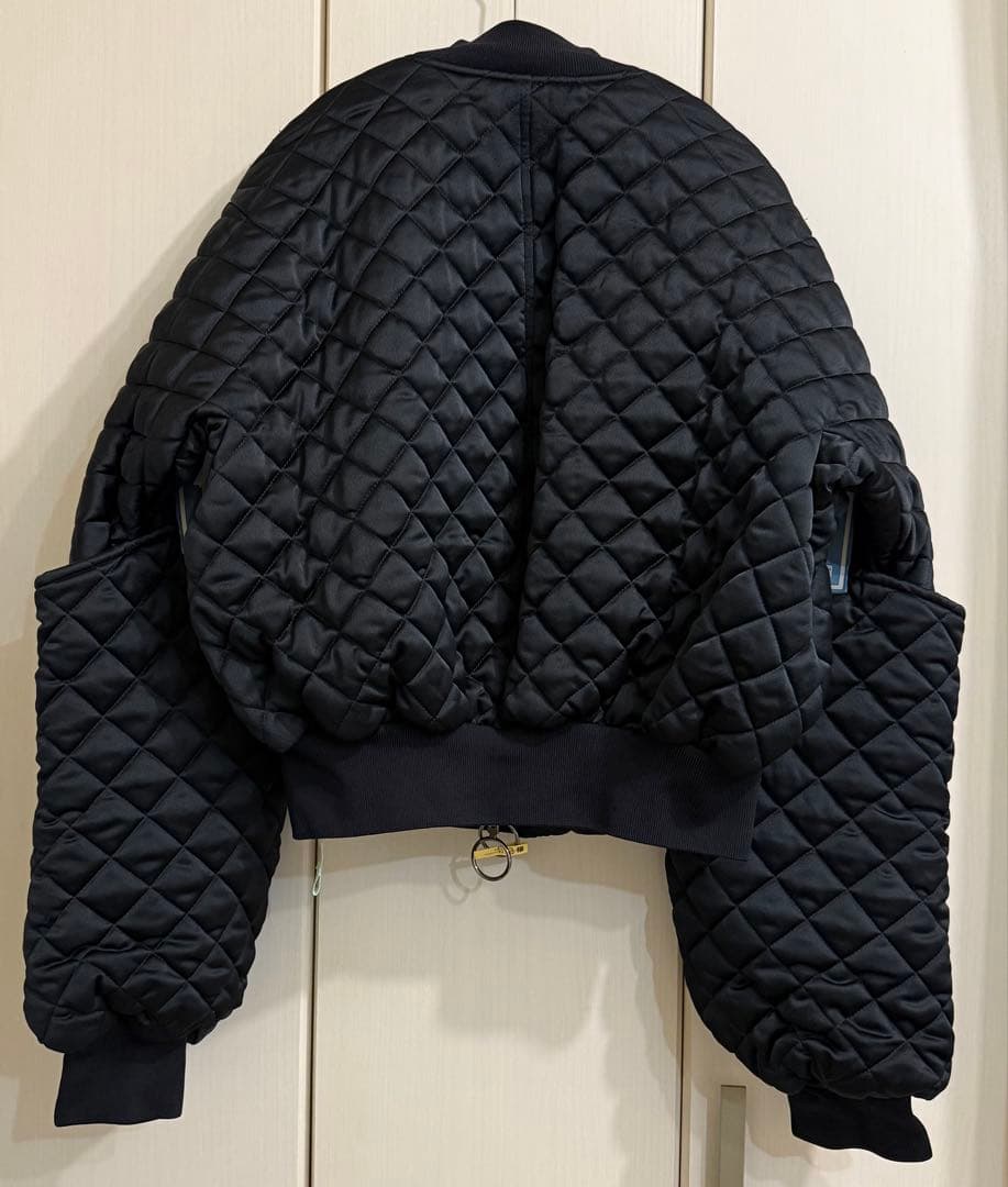 OFF-WHITE BOMBER BLACK ブラック ジャケット キルティング