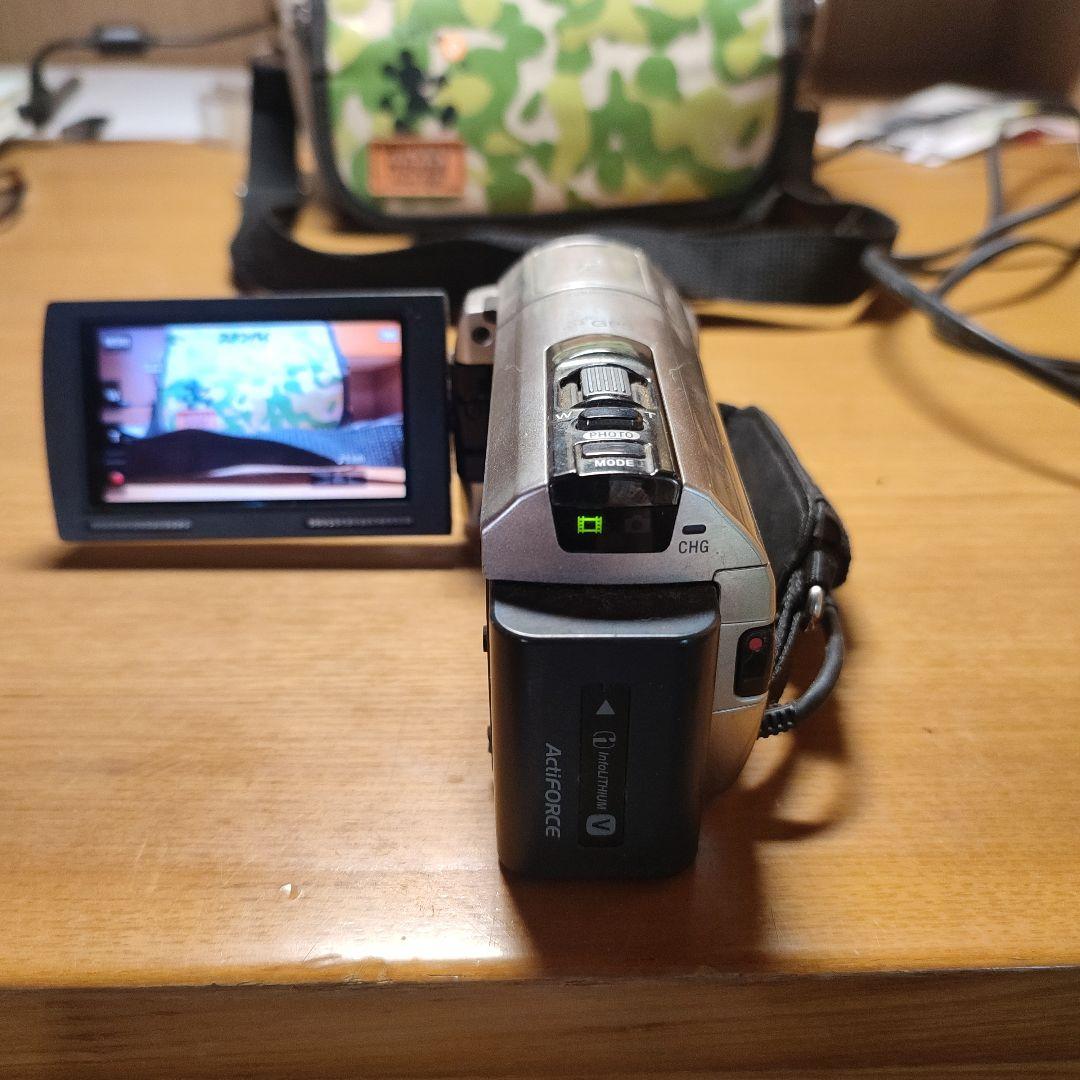 SONY  HDR  CX590V ビデオカメラ 静止画20,4MG