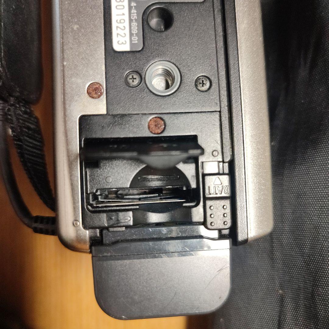 SONY  HDR  CX590V ビデオカメラ 静止画20,4MG