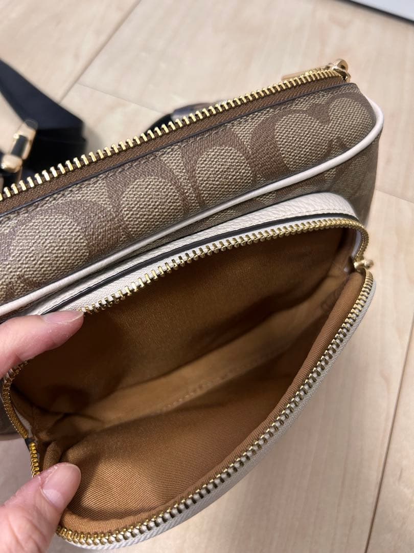 週末限定出品　美品　コーチ　COACH ボディバッグ