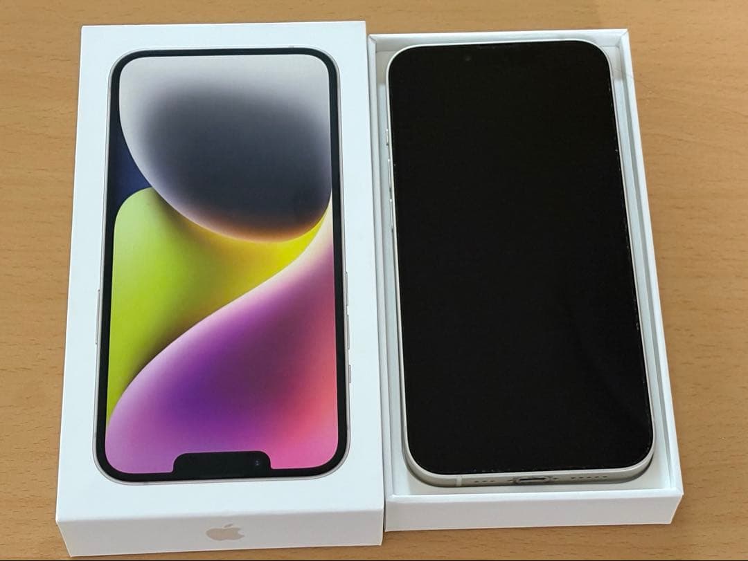 iPhone 14 128GB（ホワイト／Starlight）SIMフリー