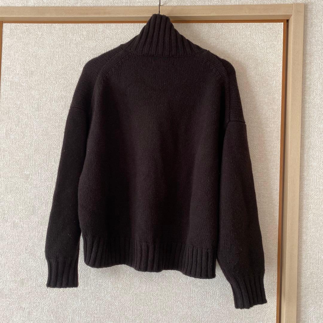 cos タートルネックニット　カシミヤ