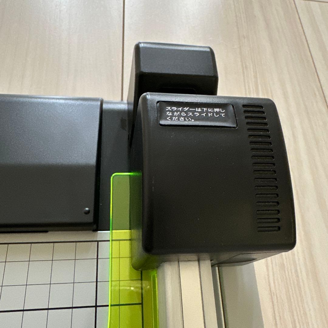 カール事務器 ペーパーカッター ディスクカッター・スリム A3 DC-F5300