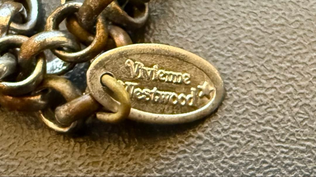 Vivienne Westwood オーブネックレス