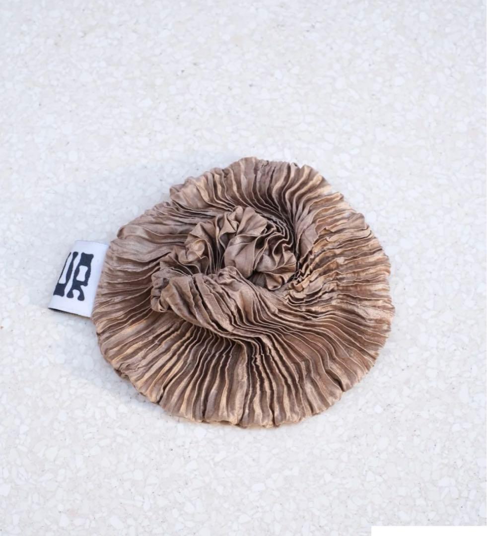 【限定値下げ中】AZUR ブラウン シュシュ