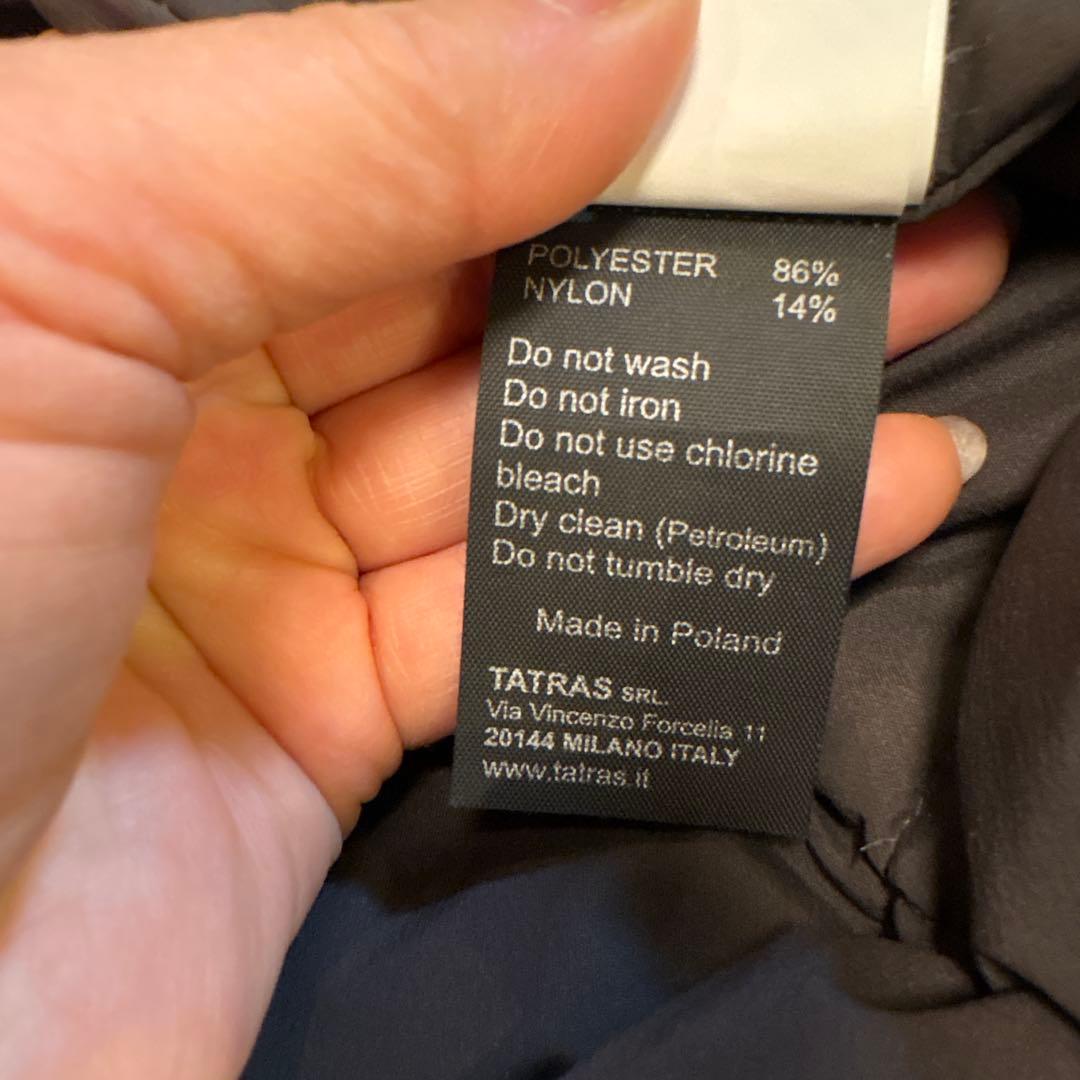 ひ*こ様 タトラス TATRAS フード付き ダウン ポンチョ・サイズ１・カーキ