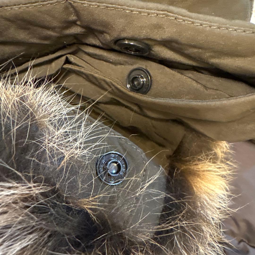 ひ*こ様 タトラス TATRAS フード付き ダウン ポンチョ・サイズ１・カーキ